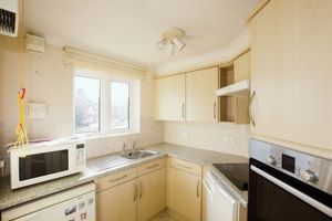 KITCHEN- click for photo gallery